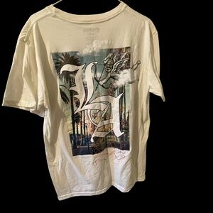 RGSTR Los Angeles California tshirt size Large EUC
